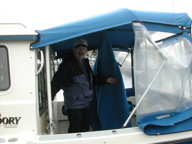 (rogerbum) "Unique" canvas head enclosure in copckpit.