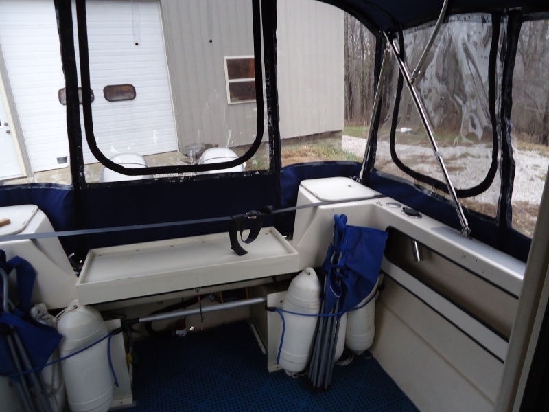 Roomy!  The cooler tray is inside now!