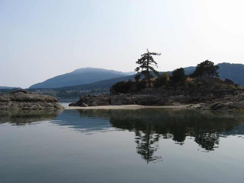 sandy beach in Dunsmuir Islands, Ladysmith Harbor white sand