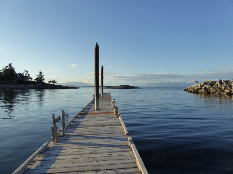 Schooner Cove dock gives a great view of the Strait, to determin when to make the next leg, either cointinuing up along the West side or crossing over to the mainlaind side behind Texada Island