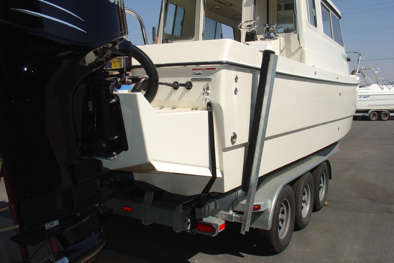 Side guides centers the boat as you pull out of the ramp, especially on windy days.