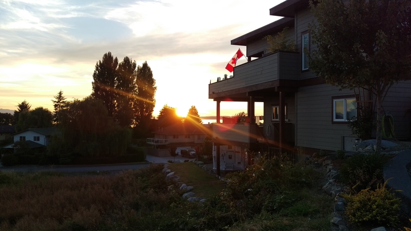 side of Ron & Anne's house and sun setting - beautiful evening....... great start to the weekend.
