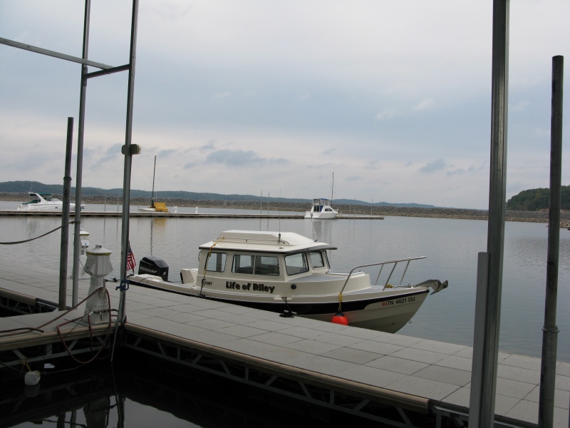 Similar to the last pic, but it gives you a good idea how protected and calm the marina is.