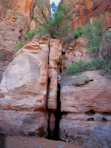 Some of the Scenery on Smith Fork Canyon Trail 9-20-10
