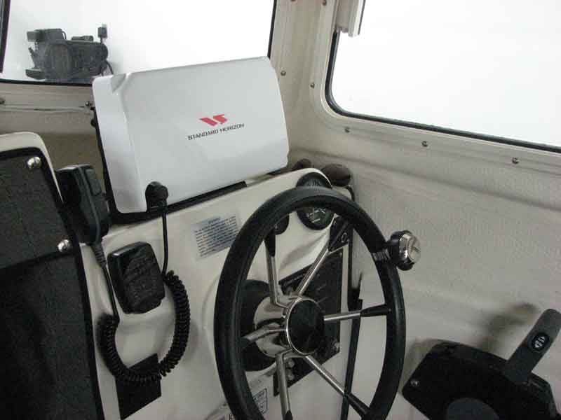 Standard Horizon 
Chart Plotter/VHF/Fish Finder