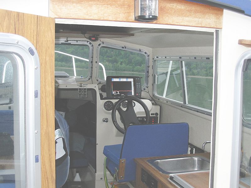 Standard Horizon CP1000C