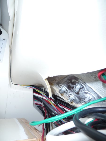 Starboard Midship Cleat
