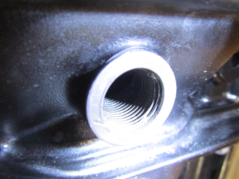 steel-plug-removed-4182017-good-threads-no-corrosion. Replaced with aluminum plug