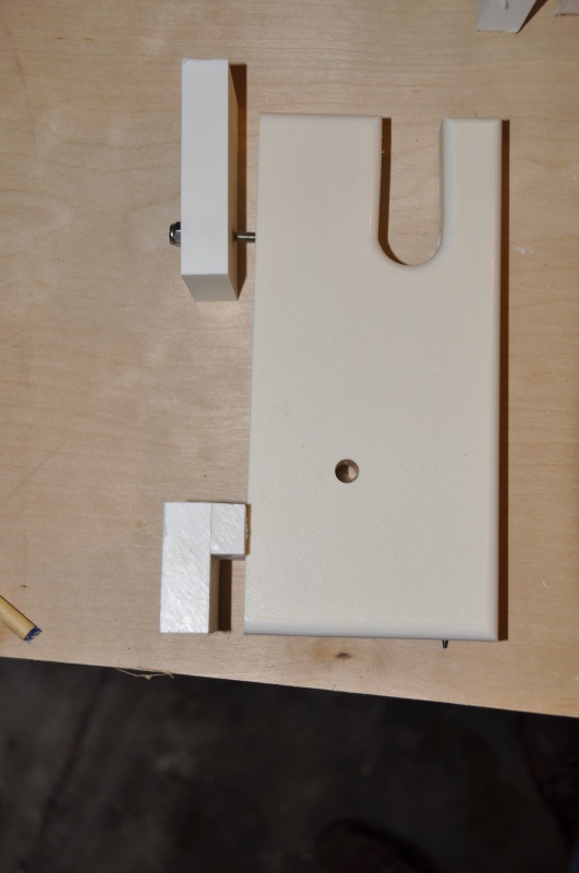 Stern Anchor Stowage without Drilling Holes