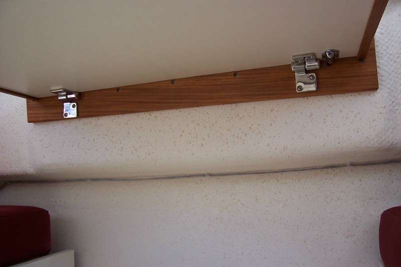 Table mounts 2
