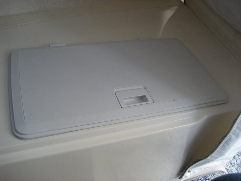 Tempress 13" x 23 "  hatch & 9 " liner installed on both sides of v-berth