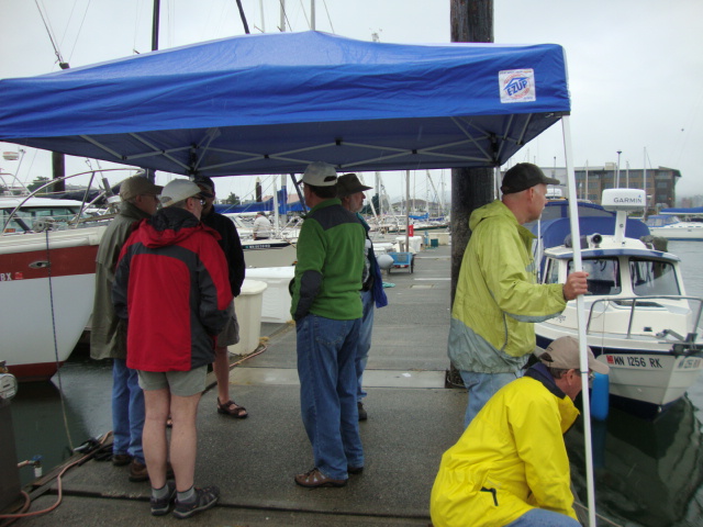 Thanks to Larry & Cathy
(C-YA) we had a nice cover
to keep the rain off