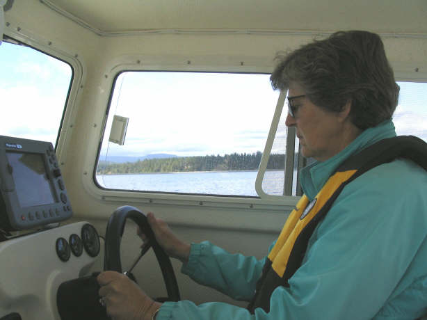 The First (only) Mate at the helm