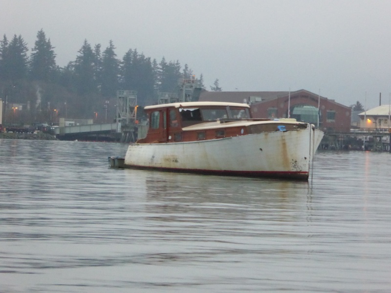 The floating equivalent of the derelict RVs that litter the streets in Seattle, Bellingham and just about everywhere these days. If ever I'm in the same position, I too would opt for the floating version.