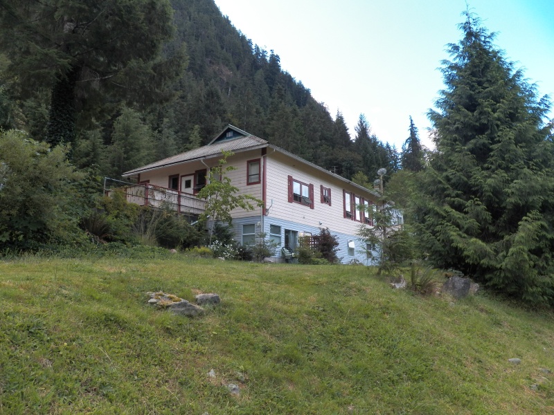 The old hospital (now rented rooms with kitchenettes).  When built in the 1930's, it was the largest medical facility north of Port Alberni (10 beds).
