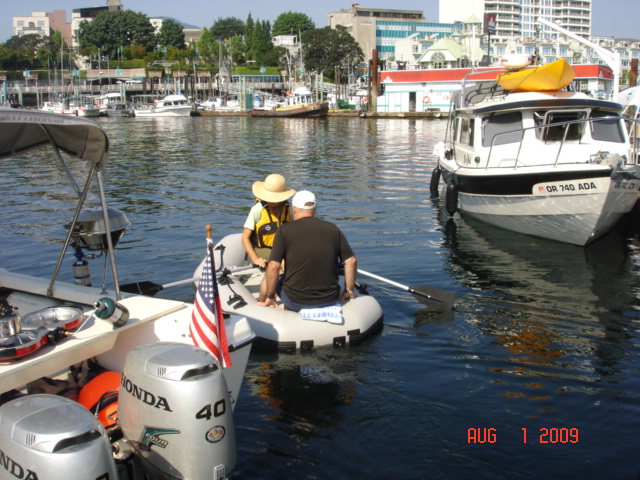 There goes Jan & Stacy
(C-CHANGE) trying out the
Alaskan Series dinghy