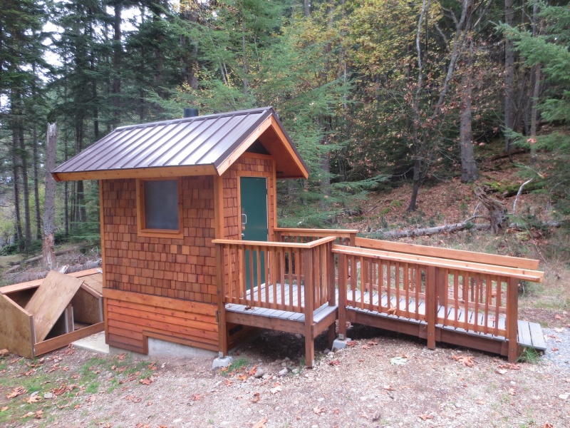 There were 2 brand new out houses, very nice! 10-5-14