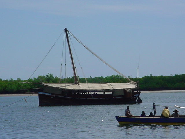 This is a "luxury dhow" used for private tours.  For $1900/day, you can join the likes of Robin Williams and Norwegian royalty in chartering the Tusitiri