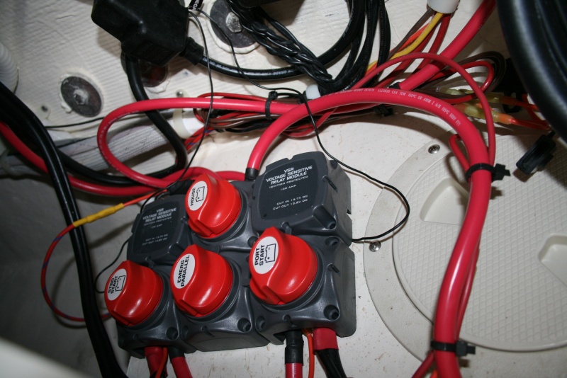 Three battery VSR Cluster - located in the transom - assessable through the port lazarette.