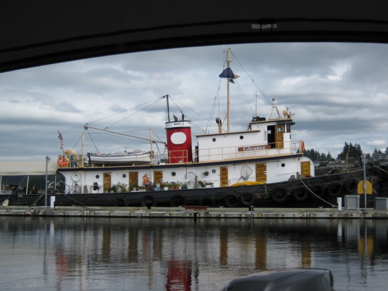 Tug "Gleaner".  It's a live-aboard but needs a LOT of work.