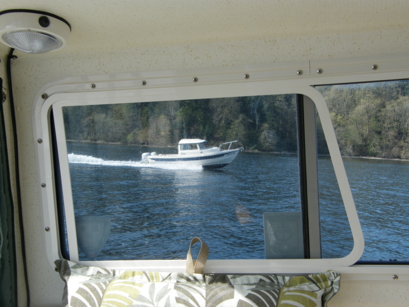 Two 19's Cruising the South Sound