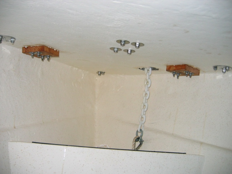 Two bow cleats