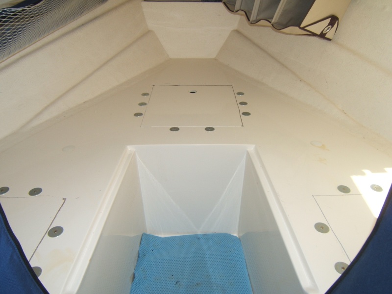 v berth hatches