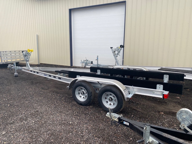 Venture Trailer - Side View