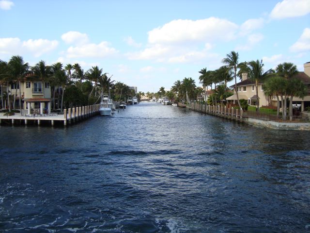 Very spendy real estate as seen from tour boat