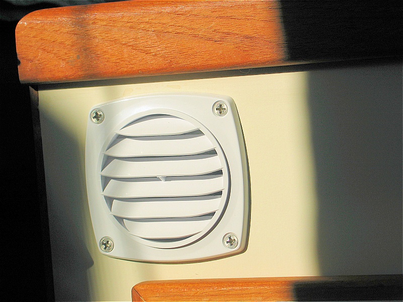 Warm air vent.