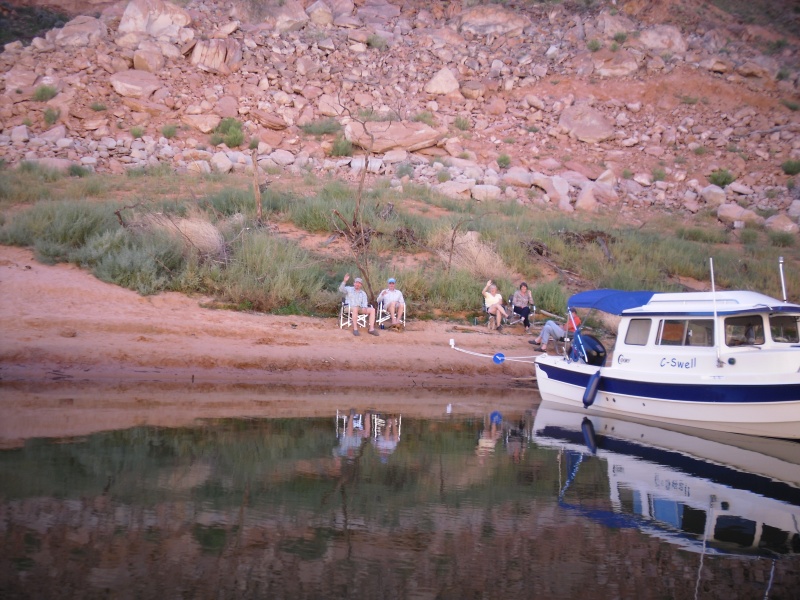 Waving Goodbye @ Forgotten Canyon