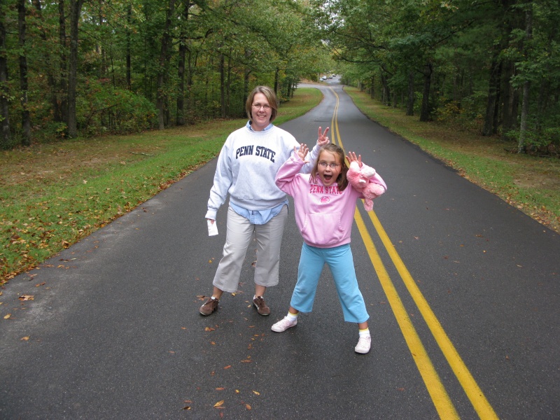 We decided to burn off a little energy with a walking tour of Kenlake State Resort Park.
