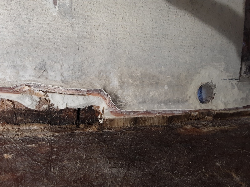 wish the hull core and transom core were not butted together with no seal