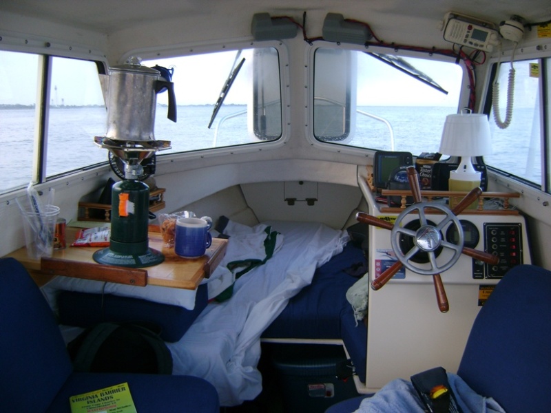 Yes, a 16 CD can have a "galley"